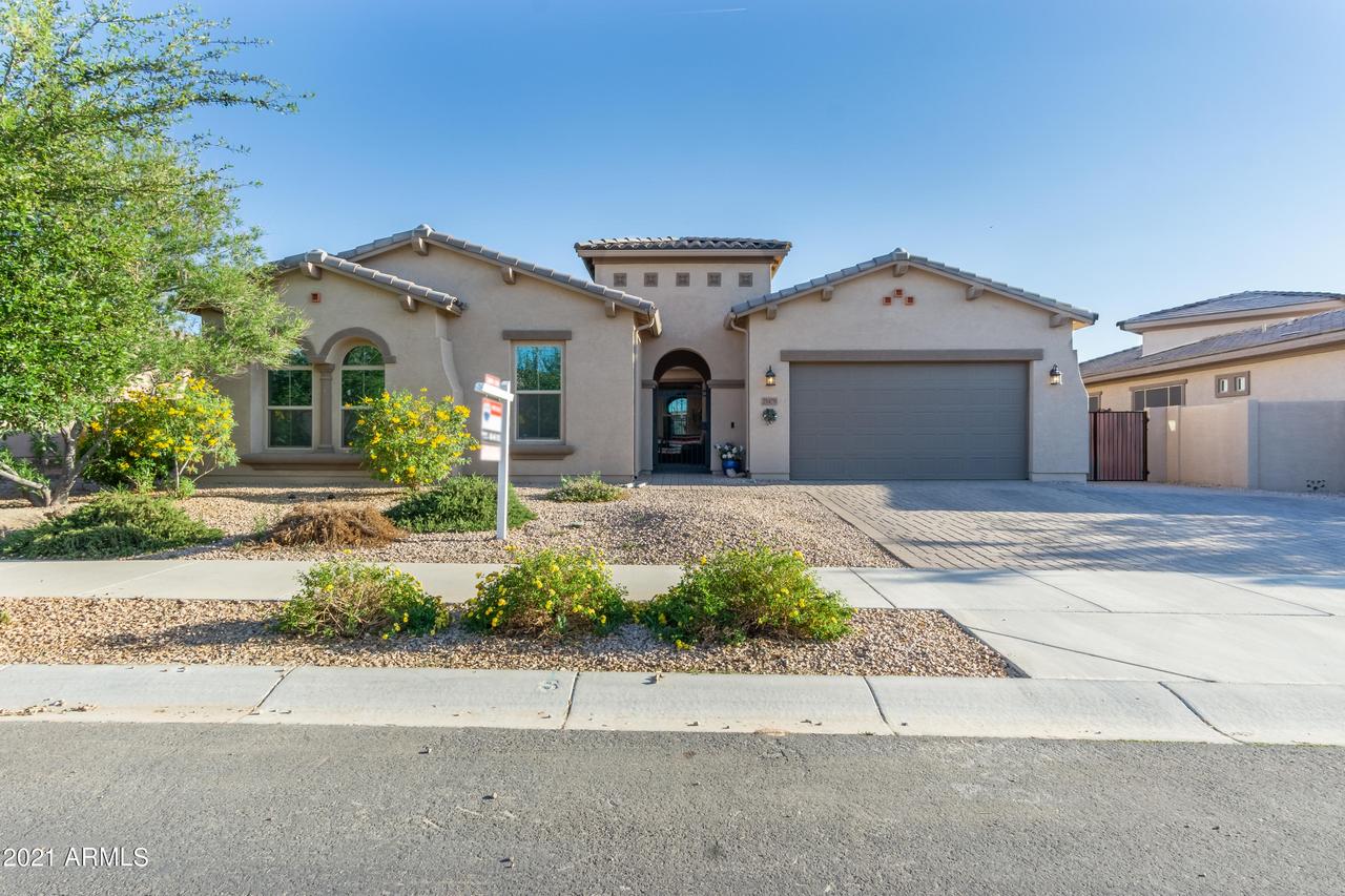 21479 E Pecan Ln., Queen Creek, AZ 85142