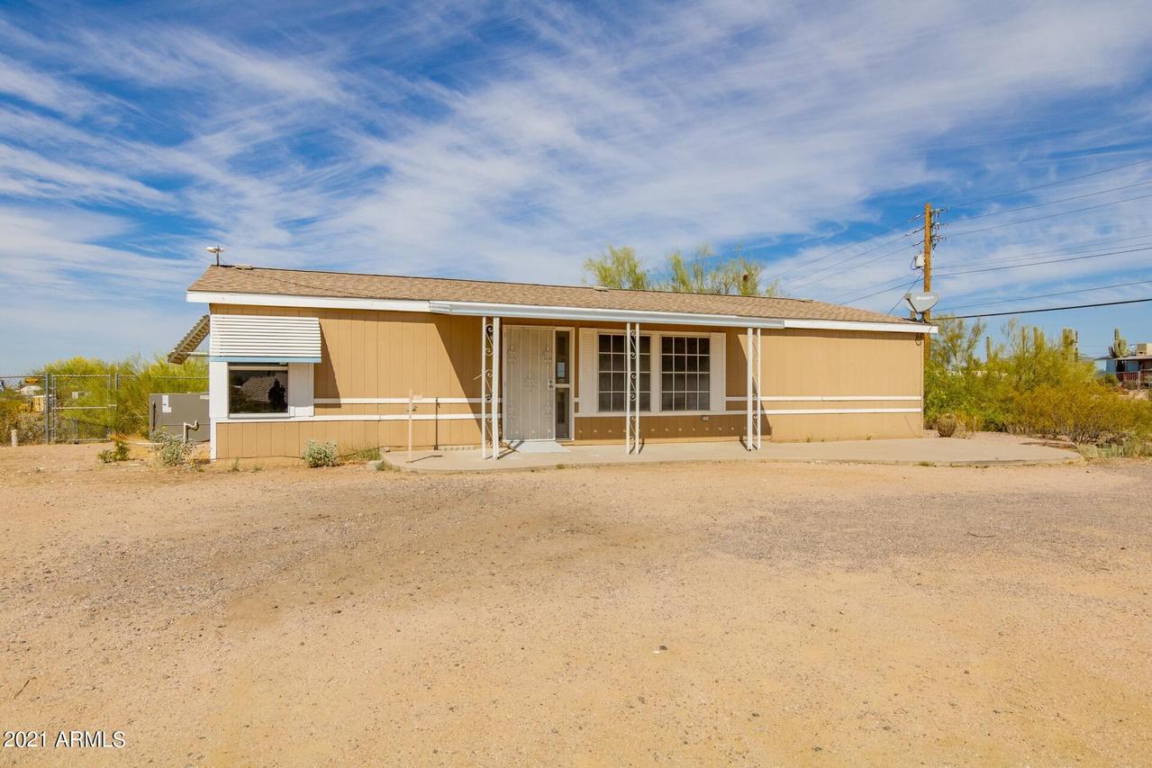 820 S Starr Rd., Apache Junction, AZ 85119