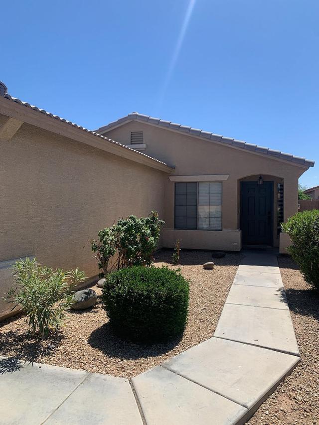 833 E Geona St., San Tan Valley, AZ 85140