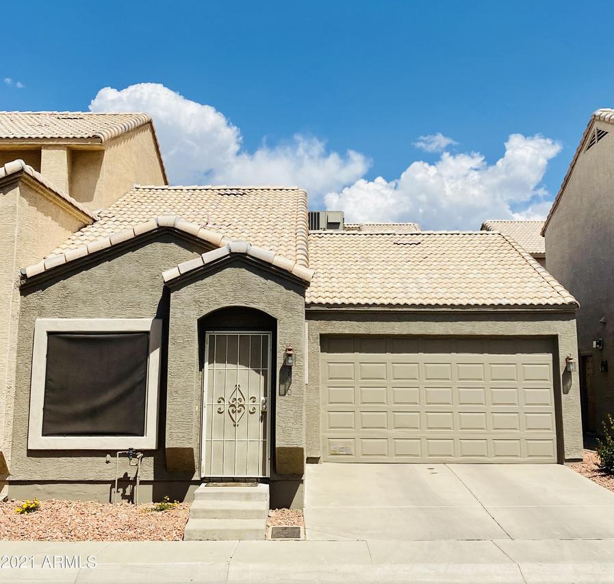 2710 E Schiliro Cir., Phoenix, AZ 85032