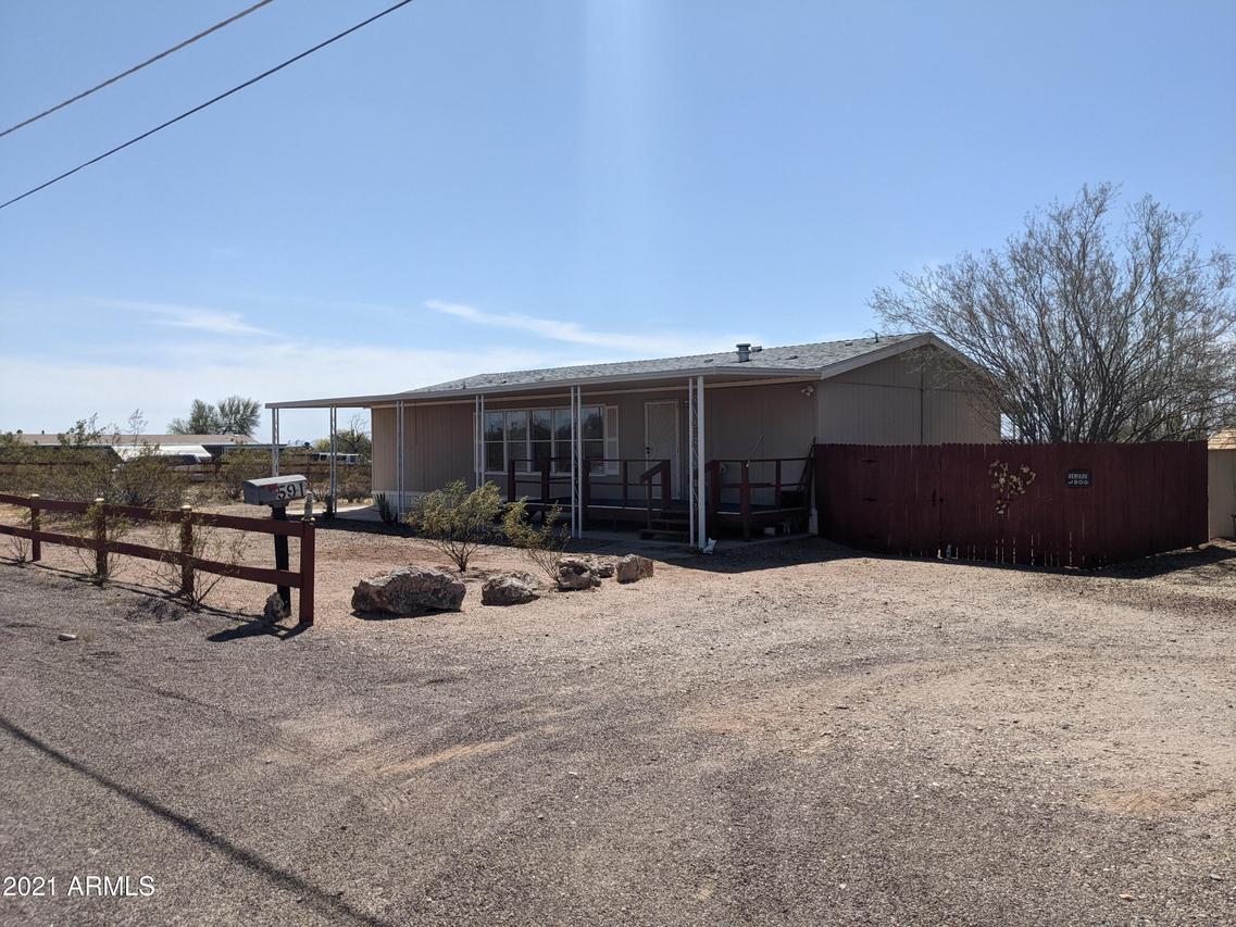 591 E Superstition Blvd., Apache Junction, AZ 85219