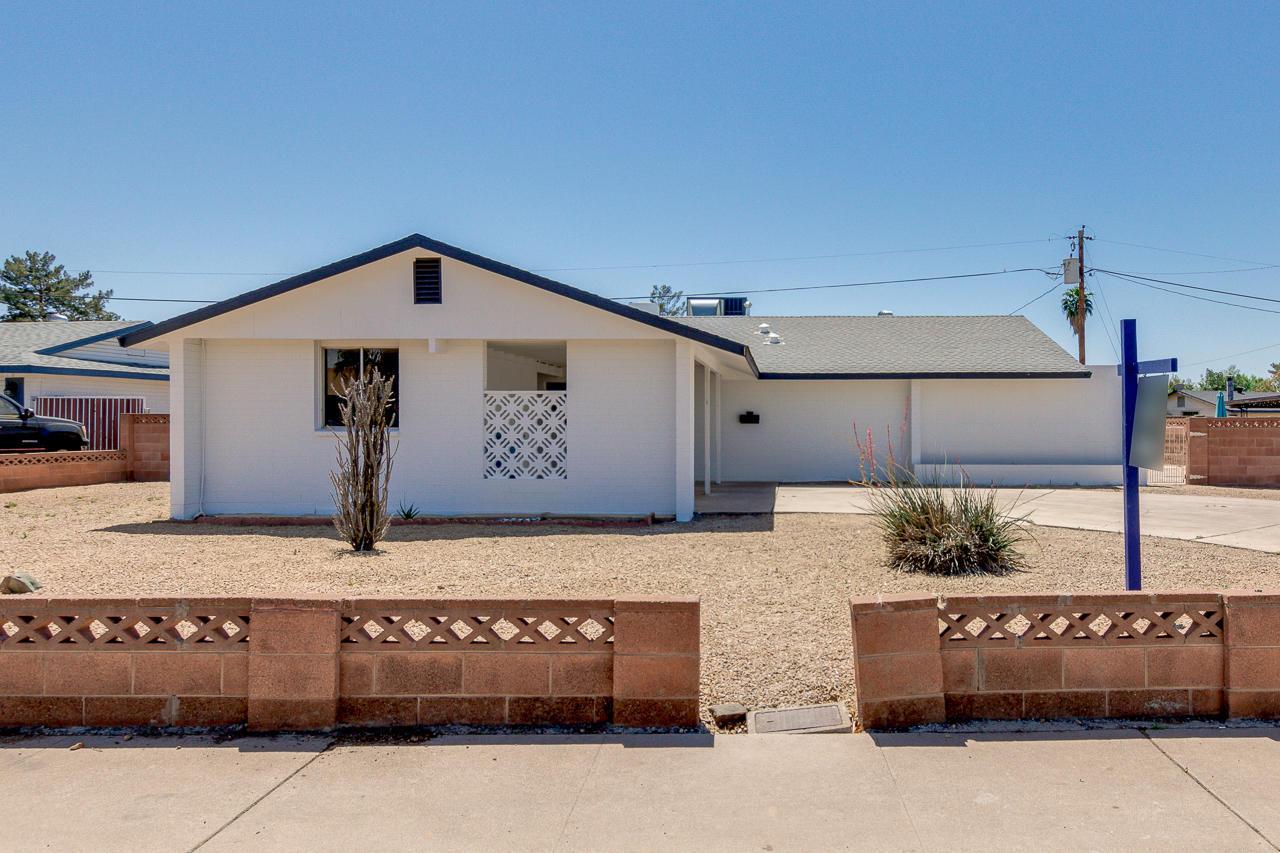 5915 W Hazelwood St., Phoenix, AZ 85033