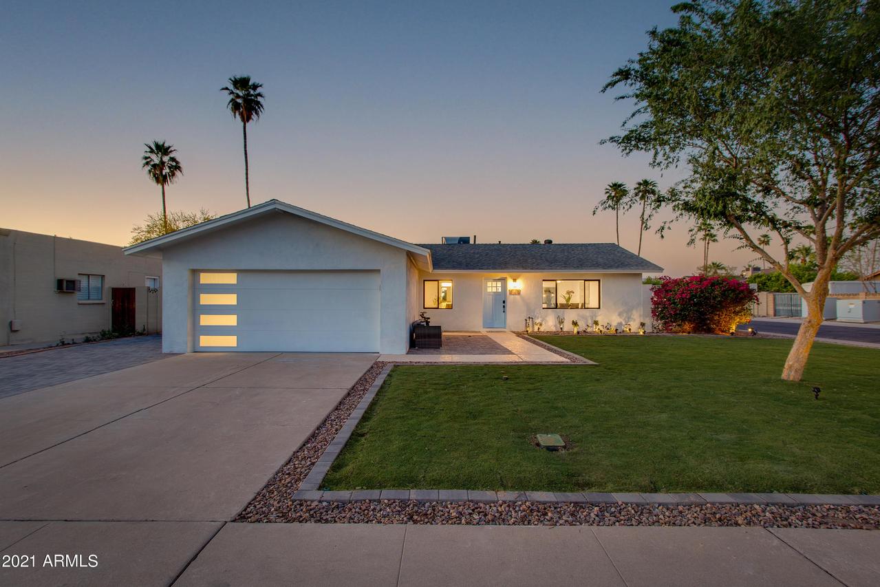 8138 E Jackrabbit Rd., Scottsdale, AZ 85250