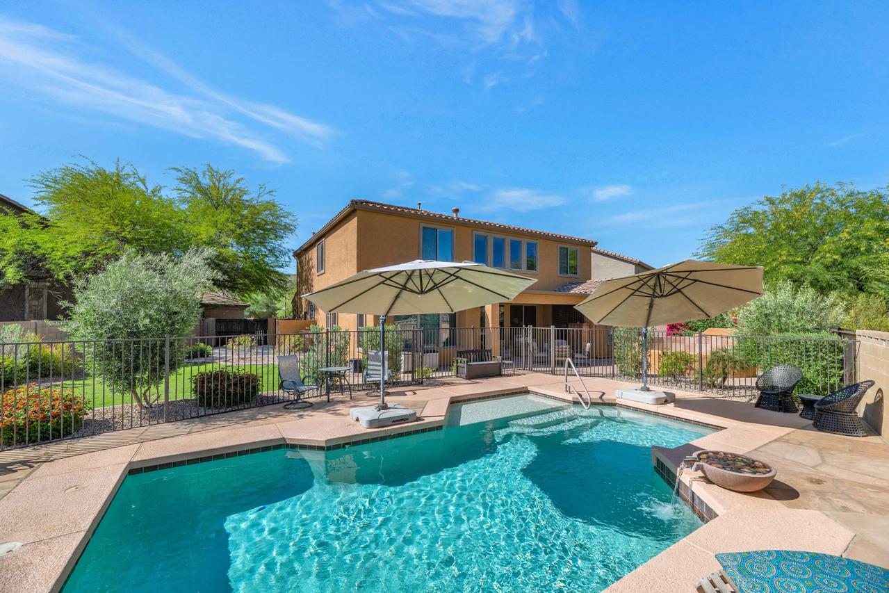 8402 W Rowel Rd., Peoria, AZ 85383