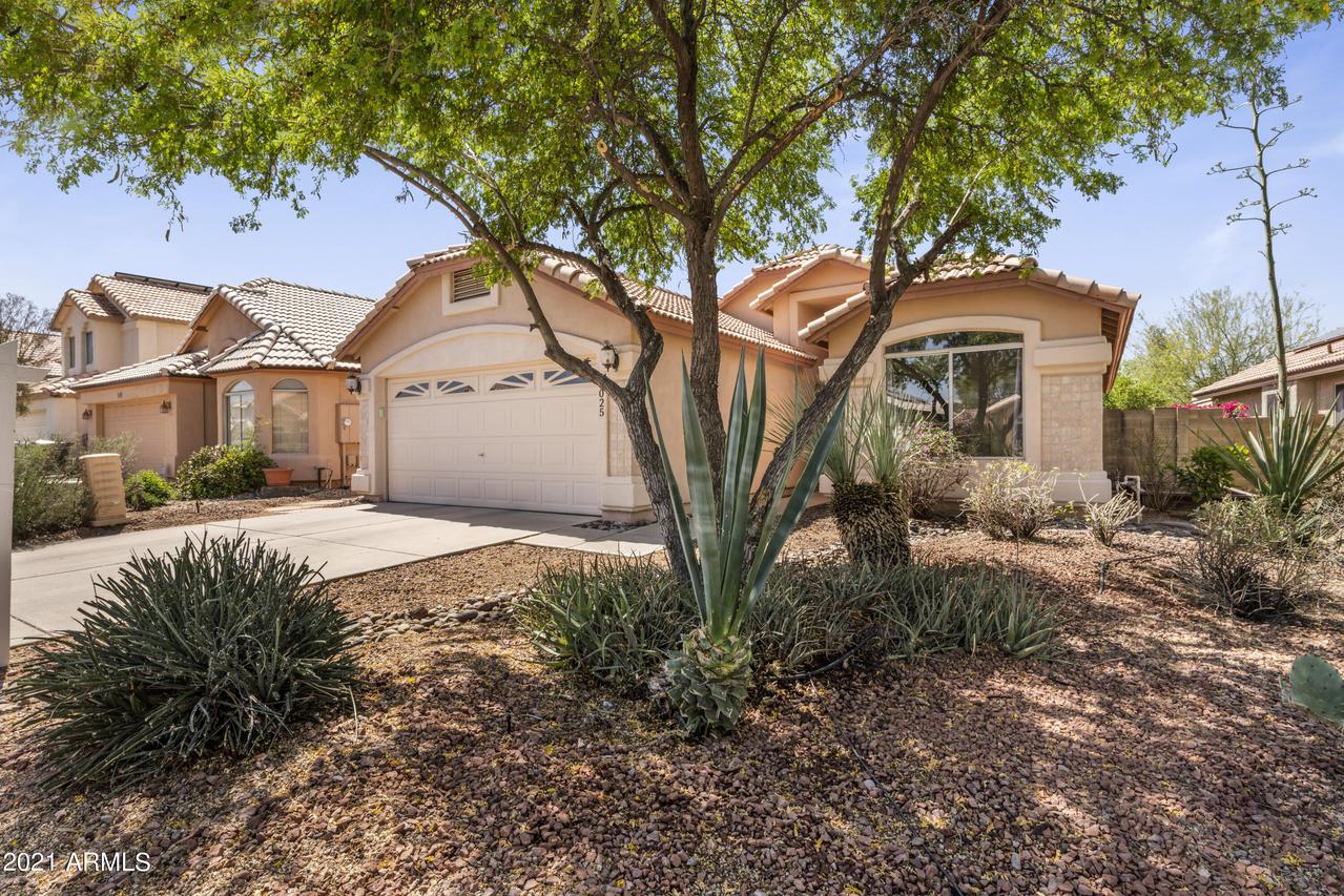 3025 E Wagoner Rd., Phoenix, AZ 85032