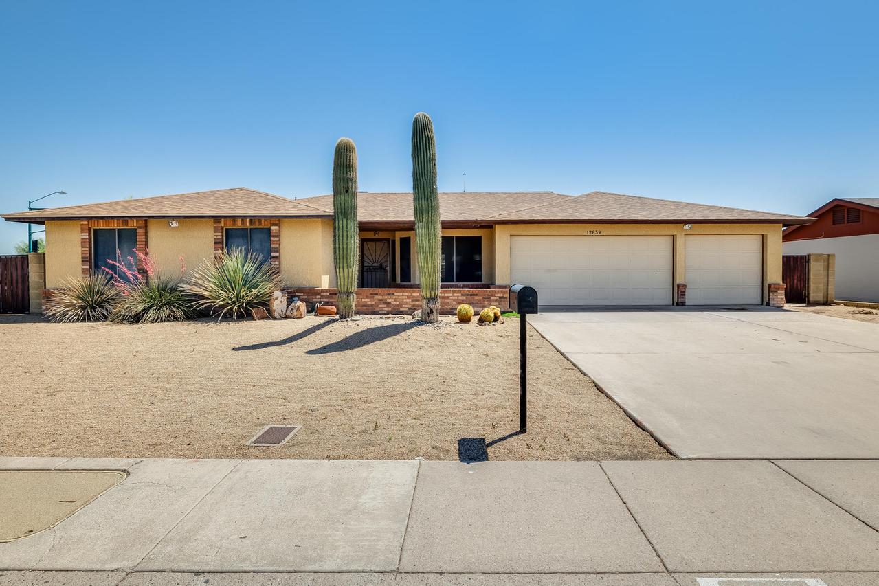 12839 N 51st Dr., Glendale, AZ 85304