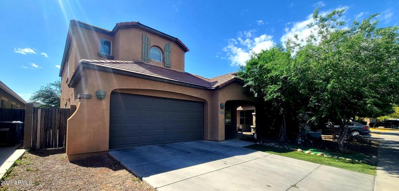 9305 W Milkweed Loop, Phoenix, AZ 85037