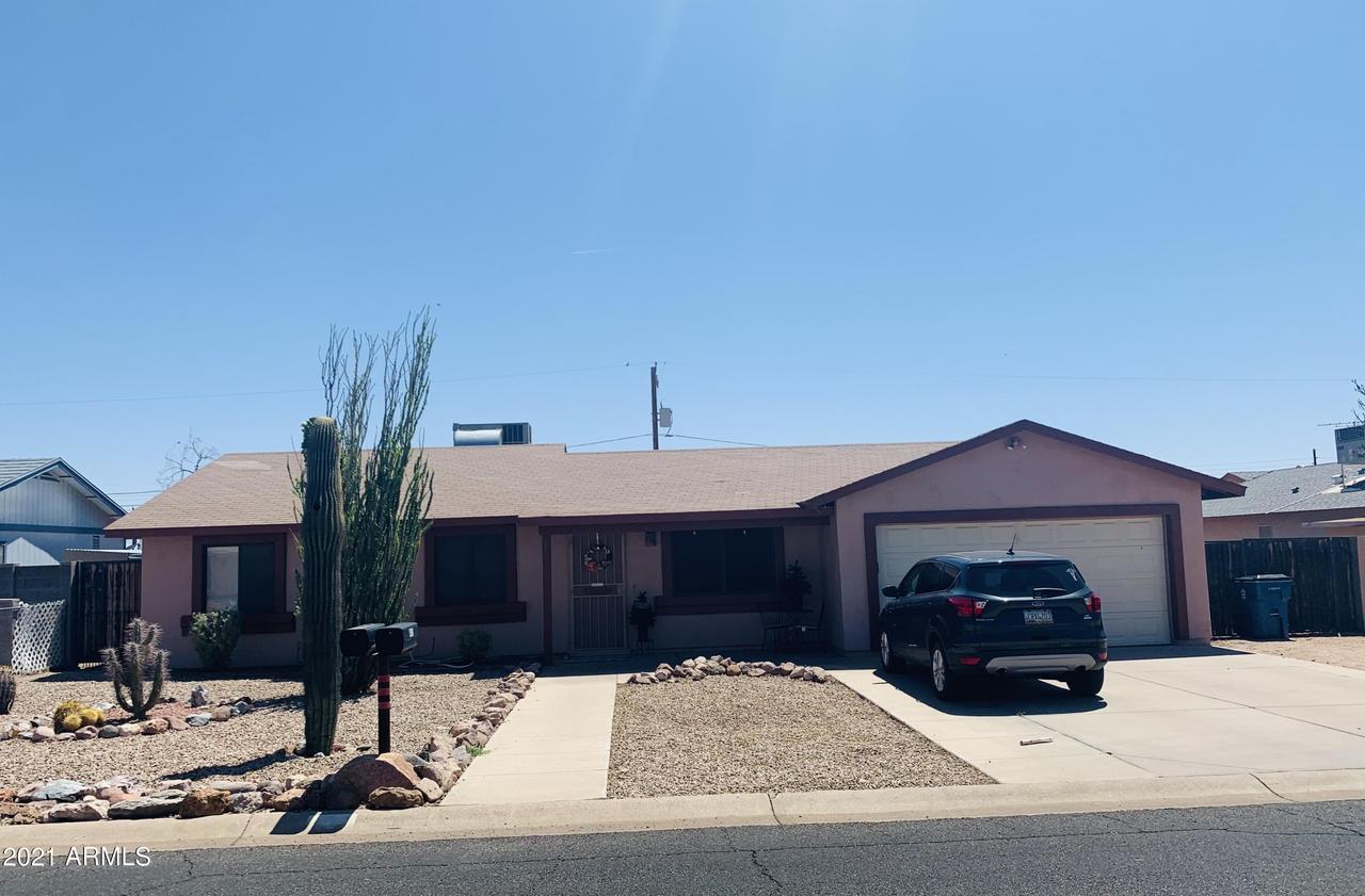 401 W 22nd Ave., Apache Junction, AZ 85220