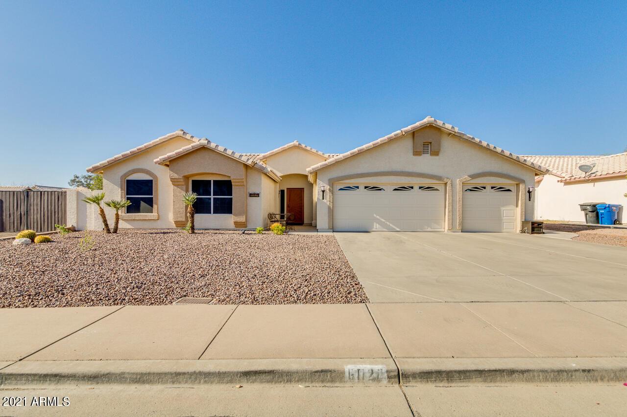 6028 E Presidio St., Mesa, AZ 85215