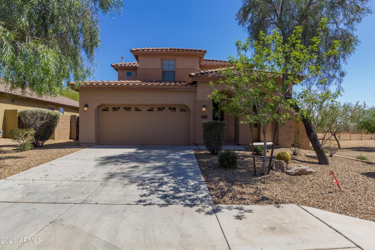 7279 W Eagle Ridge Ln., Peoria, AZ 85383
