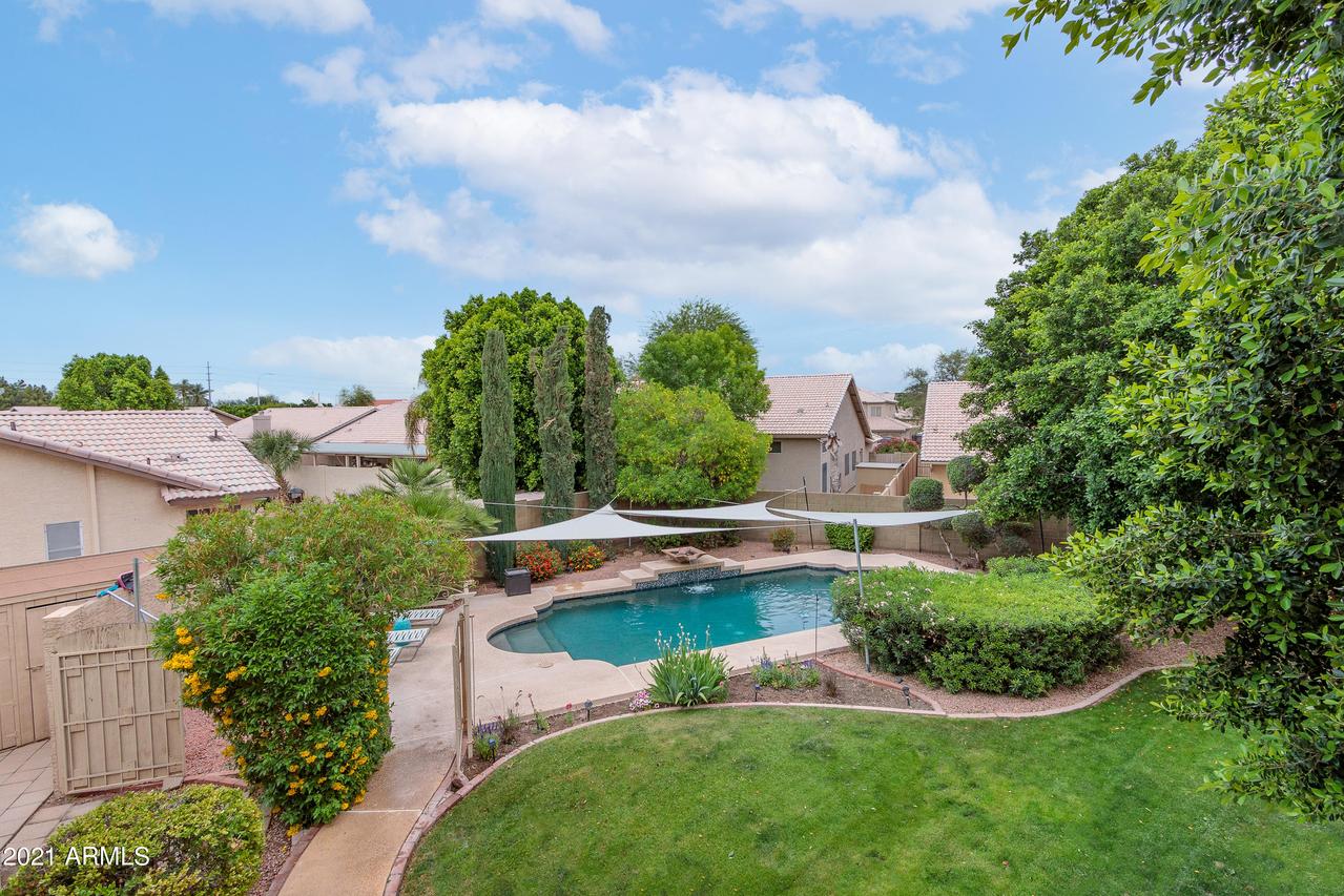 923 N Hazelton Ct., Chandler, AZ 85226