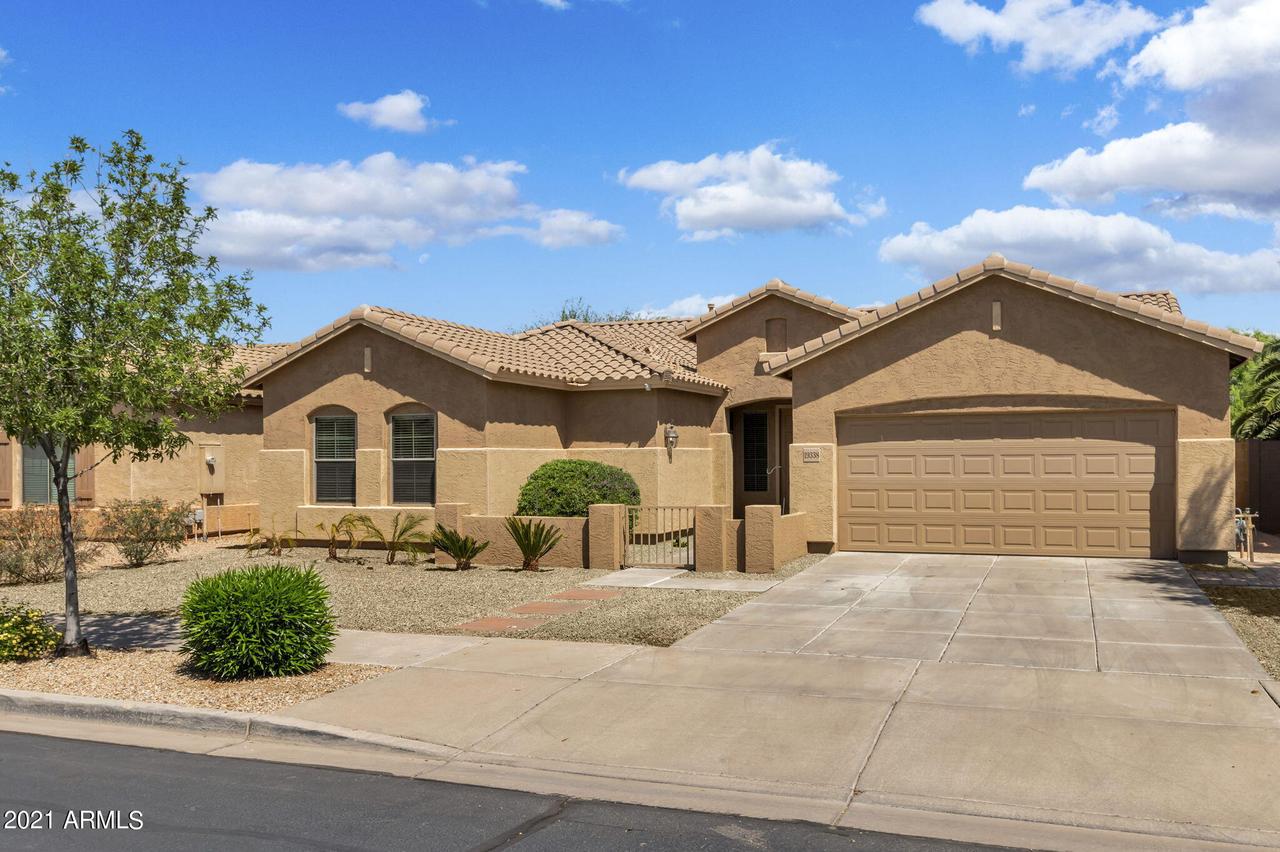 19338 E Canary Way, Queen Creek, AZ 85142