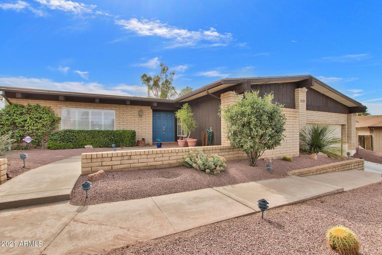 3137 E Malapai Dr., Phoenix, AZ 85028