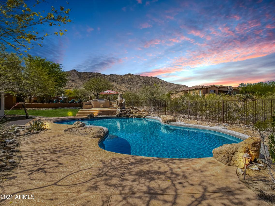 10310 S 16th Ave., Phoenix, AZ 85041