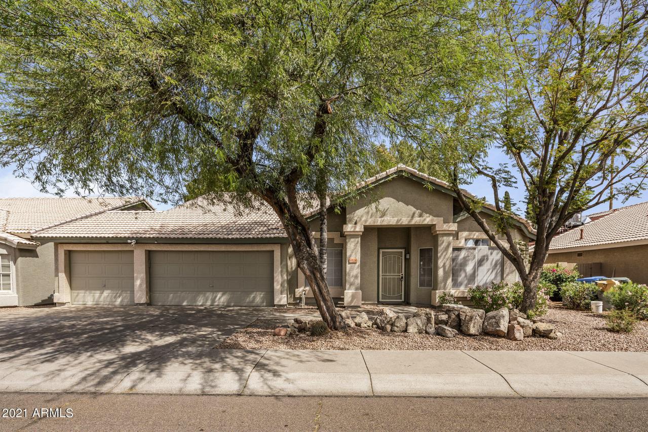 4514 E Hartford Ave., Phoenix, AZ 85032