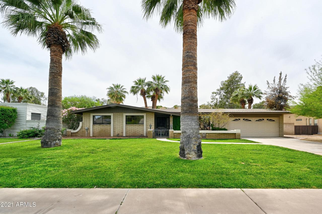 513 W Southern Hills Rd., Phoenix, AZ 85023