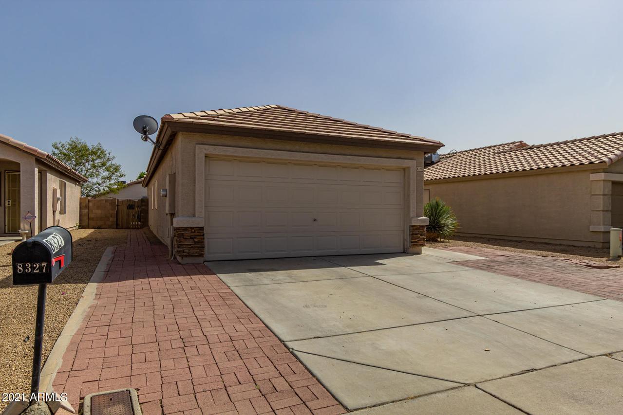 8327 W Pierson St., Phoenix, AZ 85037