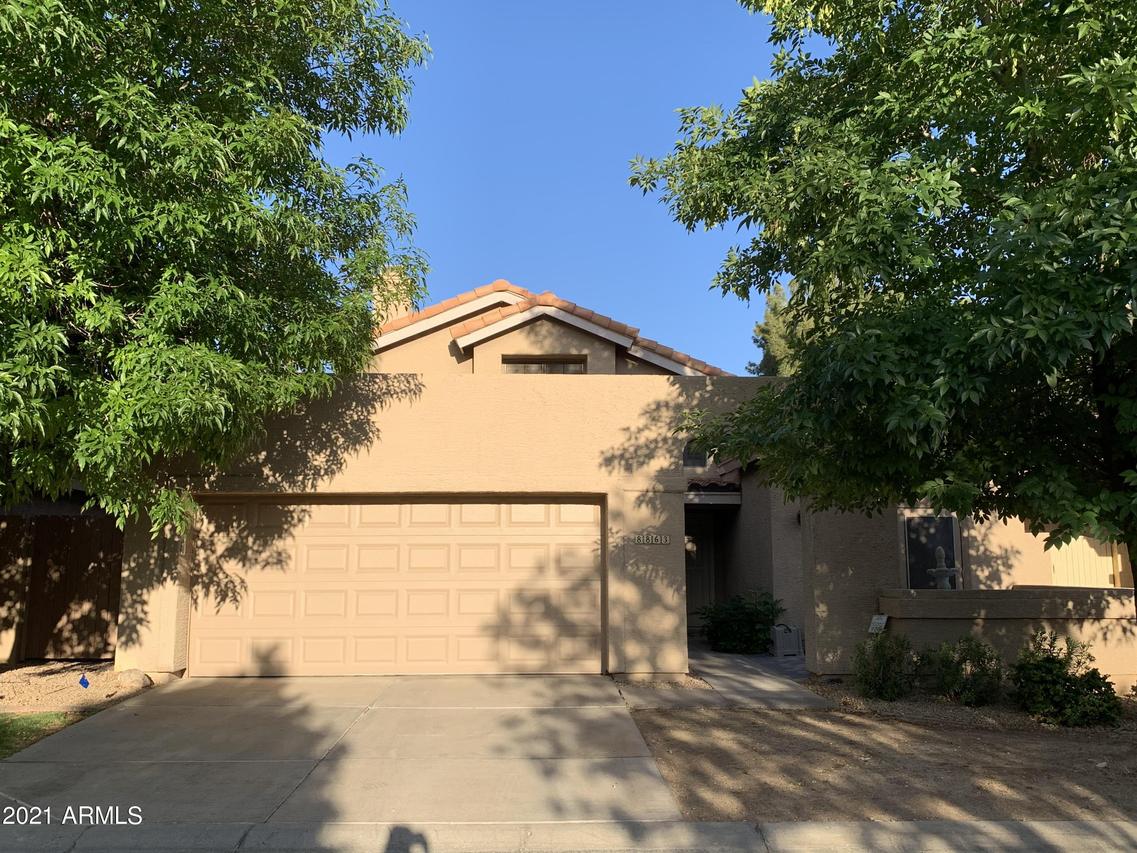 8863 S Grandview Dr., Tempe, AZ 85284