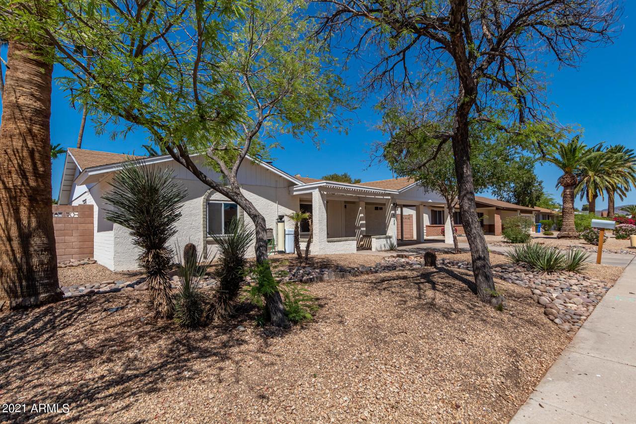 4156 W Laurel Ln., Phoenix, AZ 85029