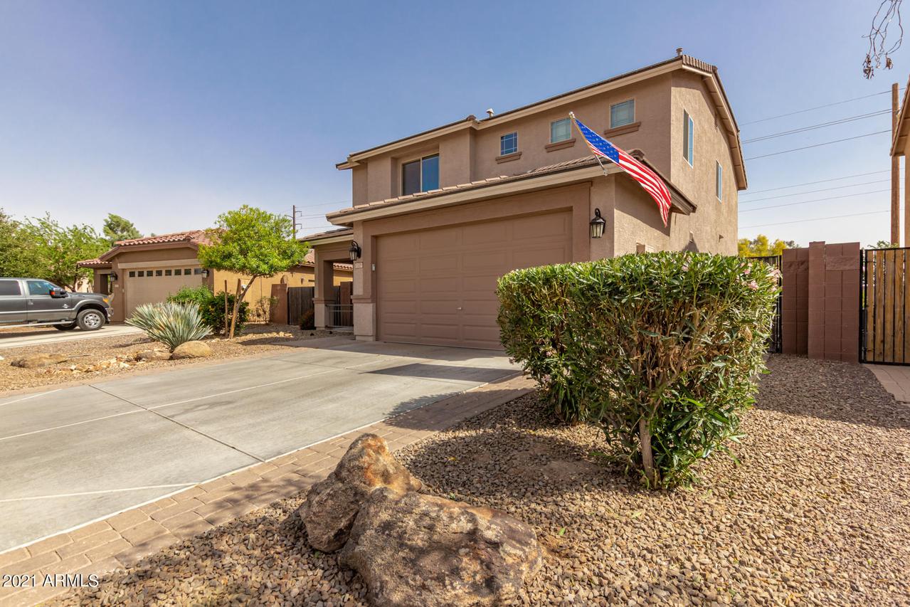 1329 W Crape Rd., Queen Creek, AZ 85140