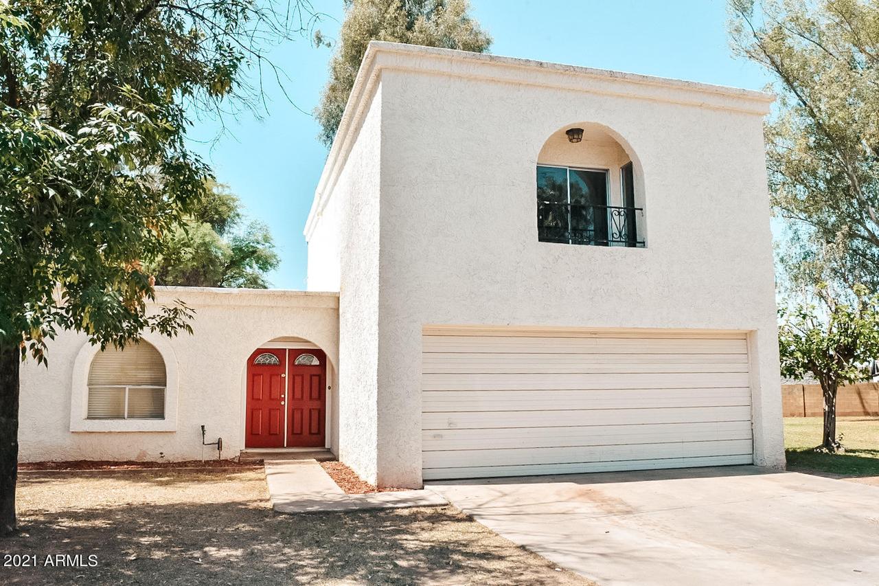 658 W Port Au Prince Ln., Phoenix, AZ 85023