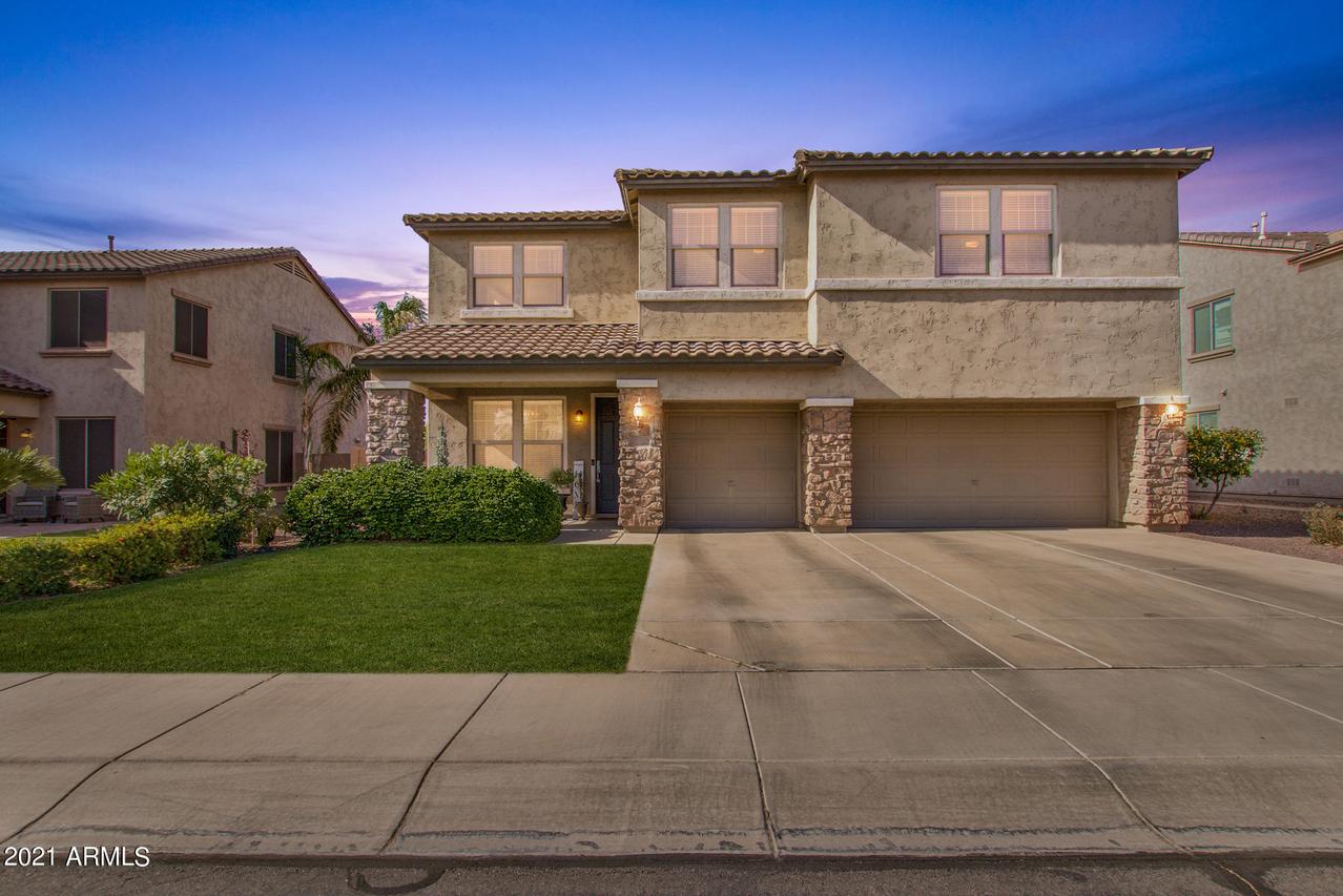 10910 E Ramona Ave., Mesa, AZ 85212