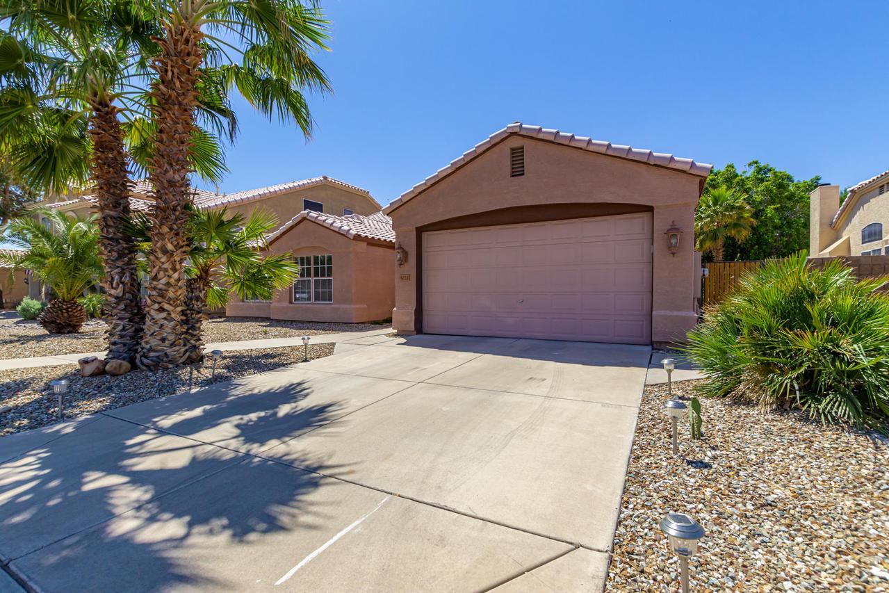 6723 W Wahalla Ln., Glendale, AZ 85308
