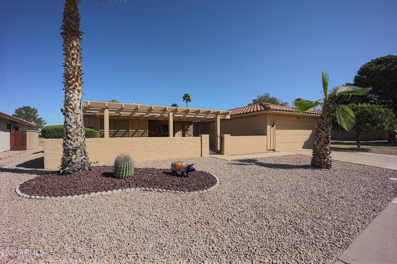 1420 Leisure World, Mesa, AZ 85206