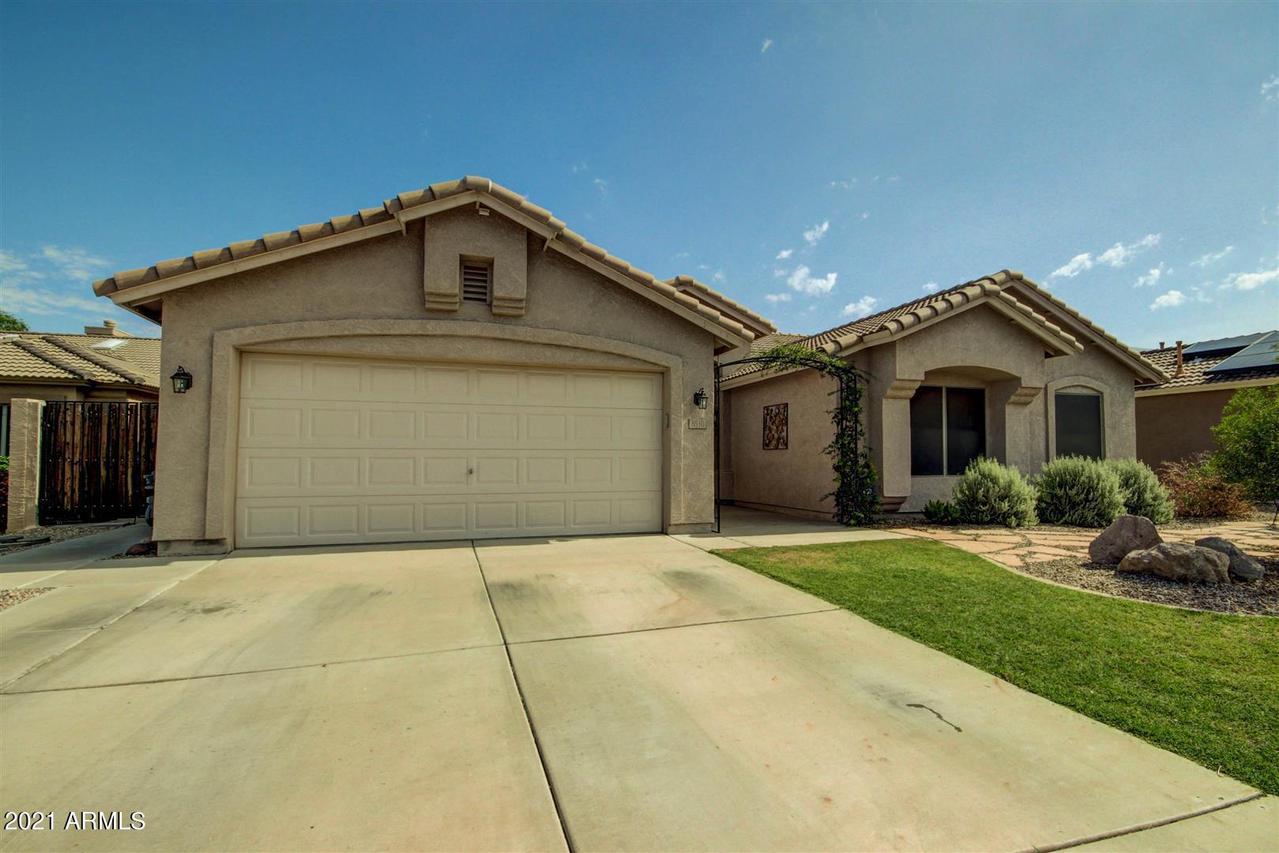 8510 E Navarro Cir., Mesa, AZ 85209
