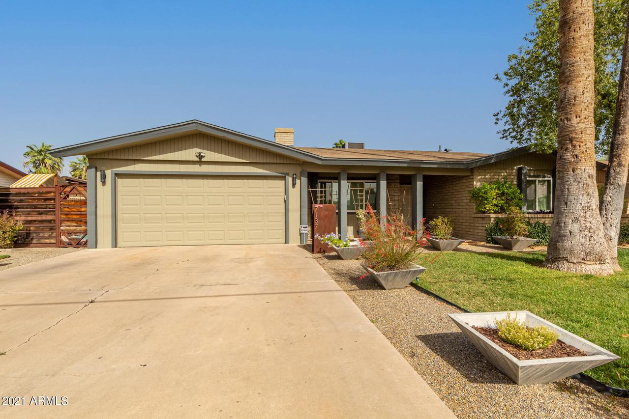 7137 N 21st Ave., Phoenix, AZ 85021