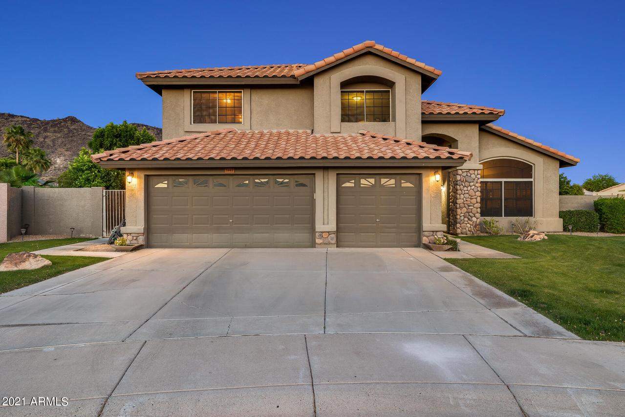 5441 W Mohawk Ln., Glendale, AZ 85308