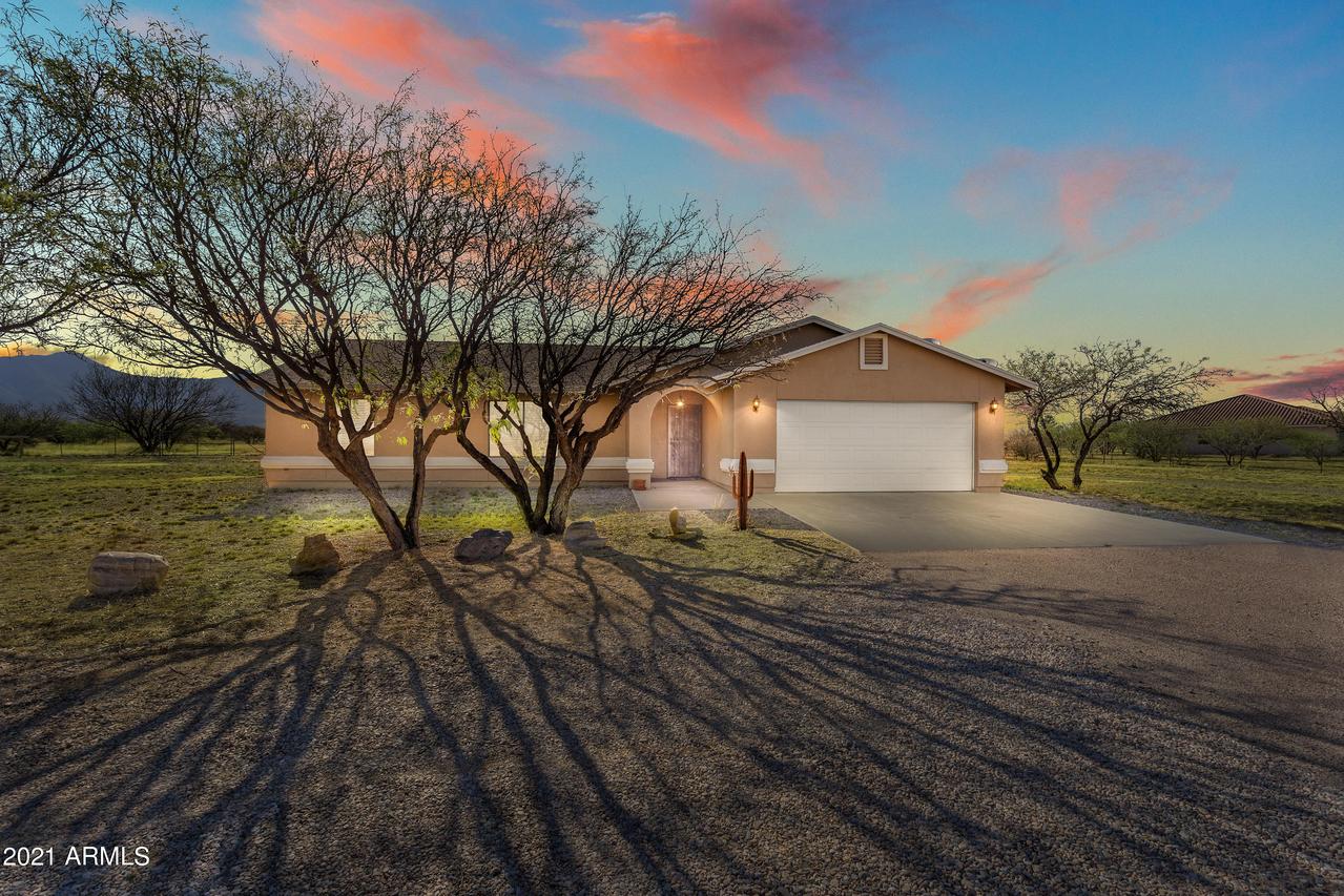 7180 S Oleander Ln., Hereford, AZ 85615