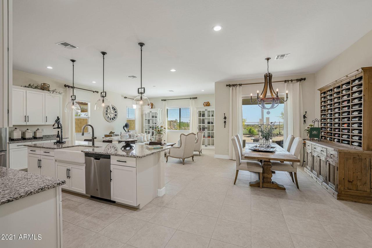 3087 N Summer St., Buckeye, AZ 85396