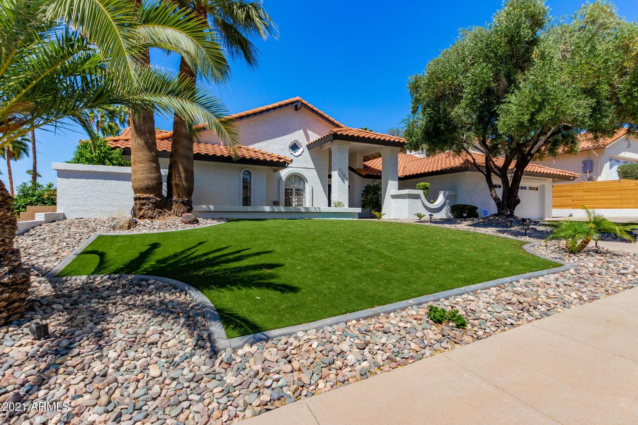1102 E Marconi Ave., Phoenix, AZ 85022