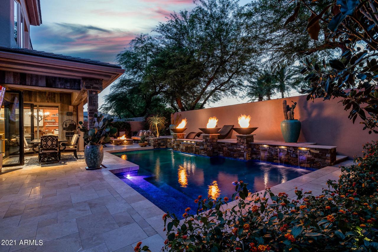 8648 N 73rd Way, Scottsdale, AZ 85258