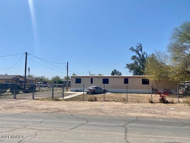 3032 S 70th Dr., Phoenix, AZ 85043