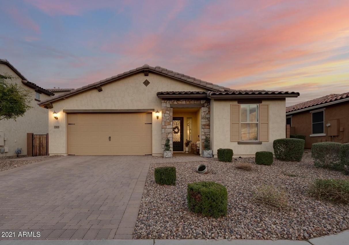 7769 S Reseda St., Gilbert, AZ 85298