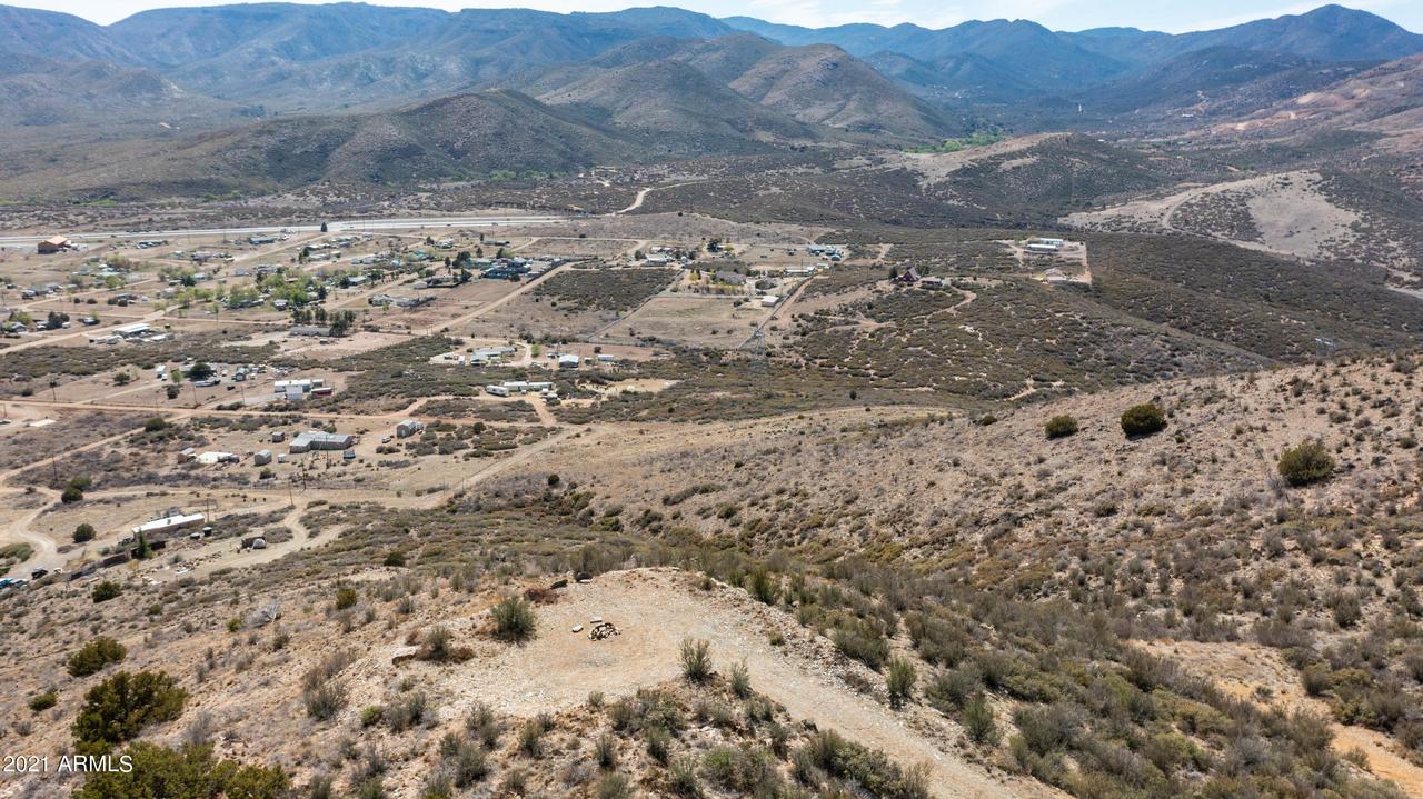 2.64 Acres N Wolfpack Tr. #-, Mayer, AZ 86333