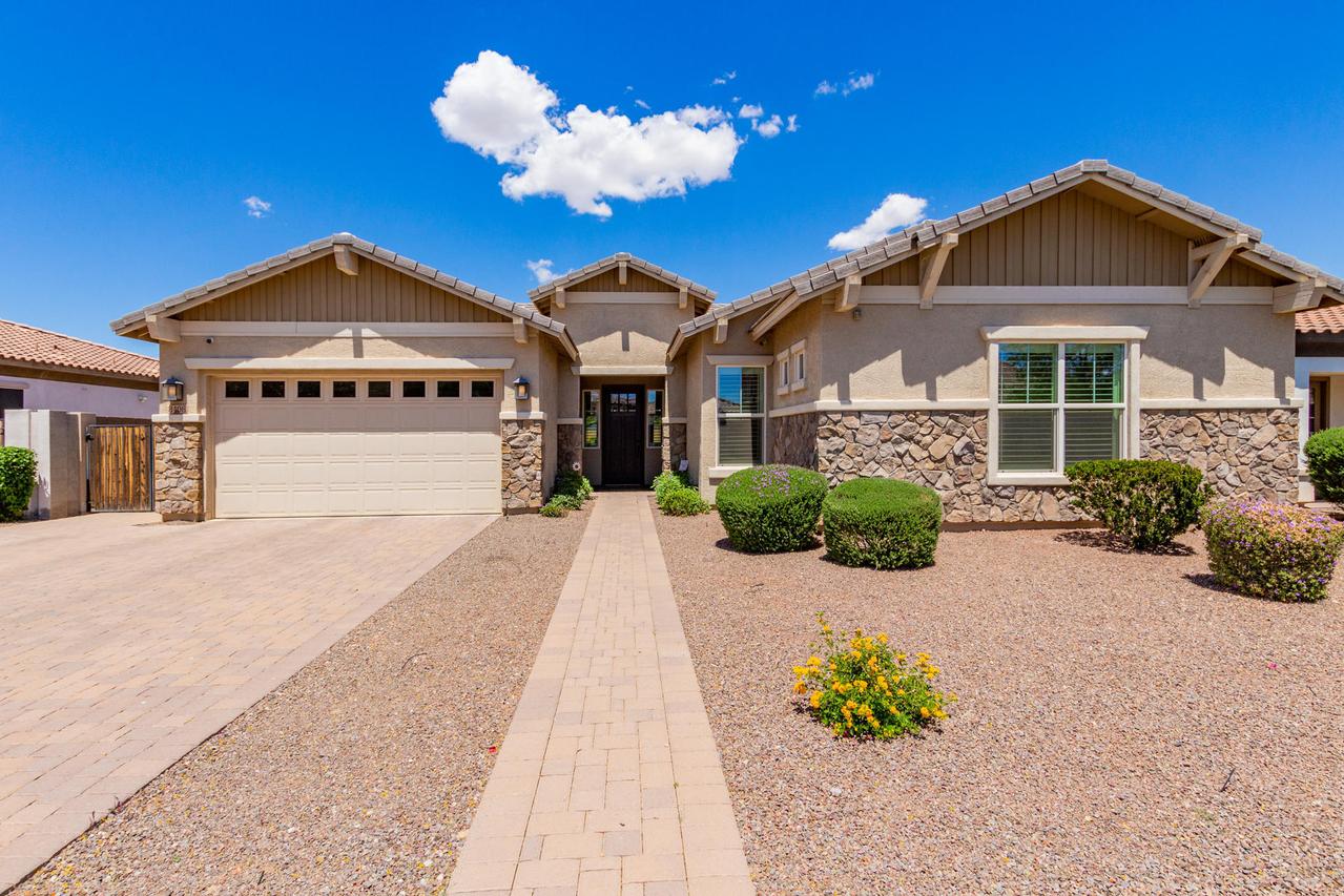 8408 E Columbus Ave., Scottsdale, AZ 85251