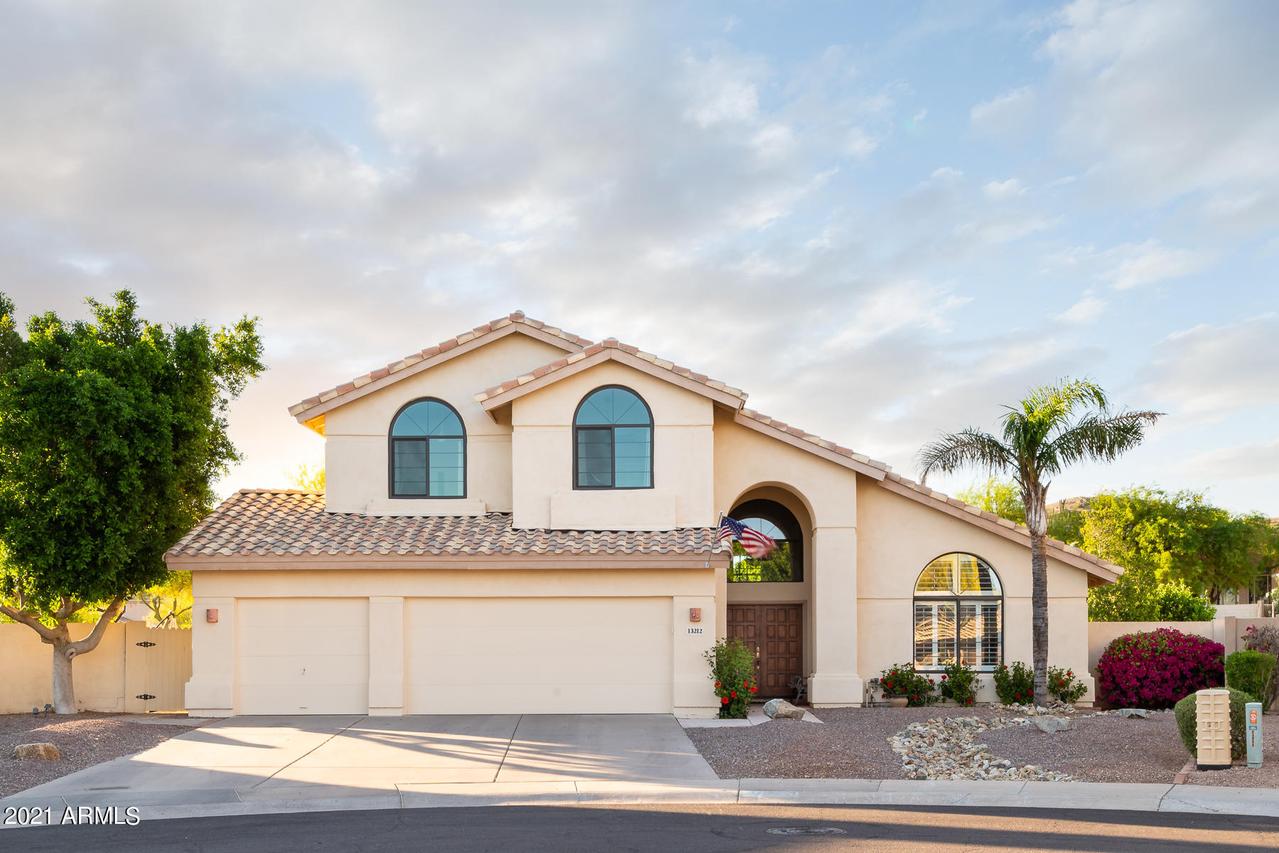 13212 S 35th Ct., Phoenix, AZ 85044