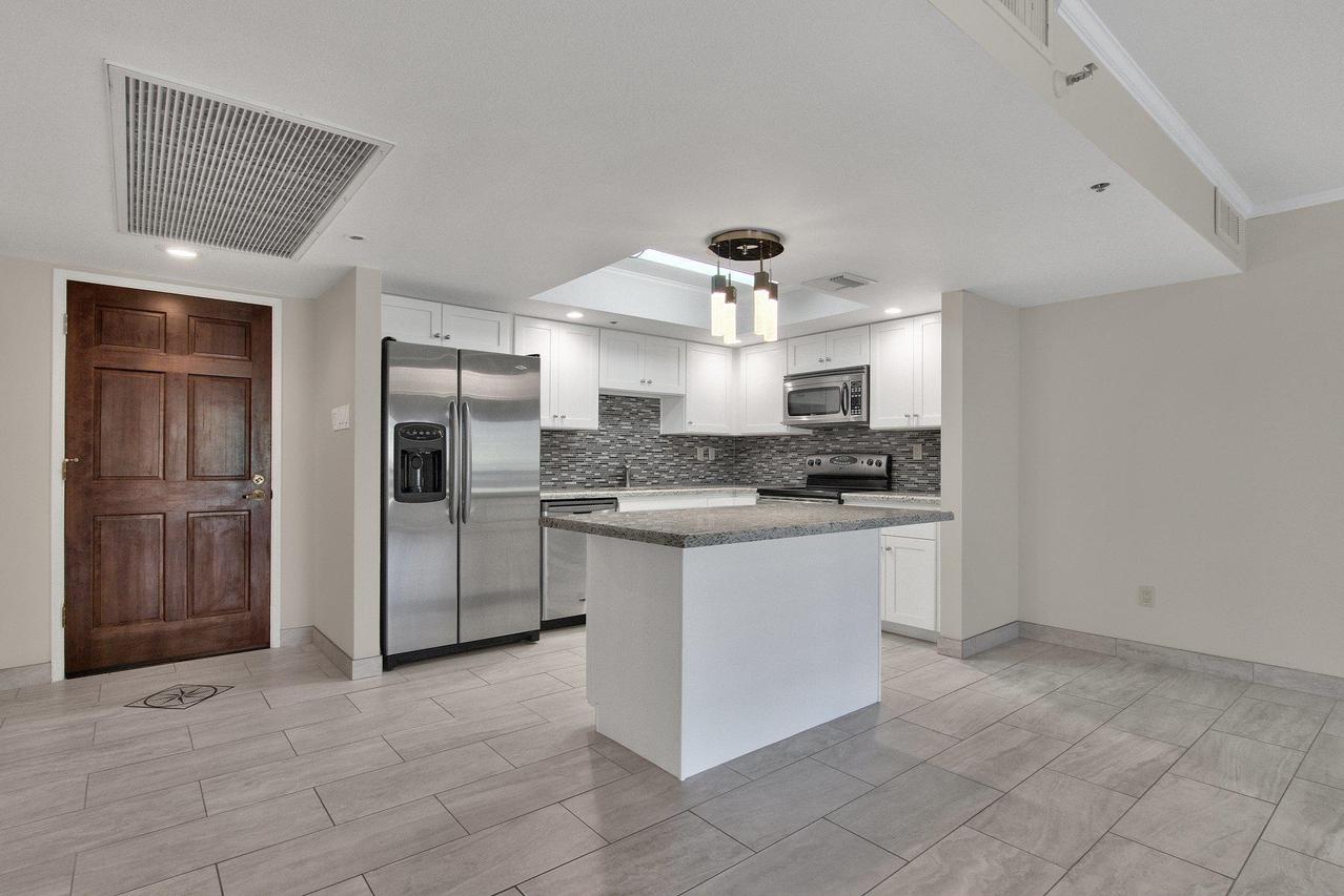 7870 E Camelback Rd. #109, Scottsdale, AZ 85251