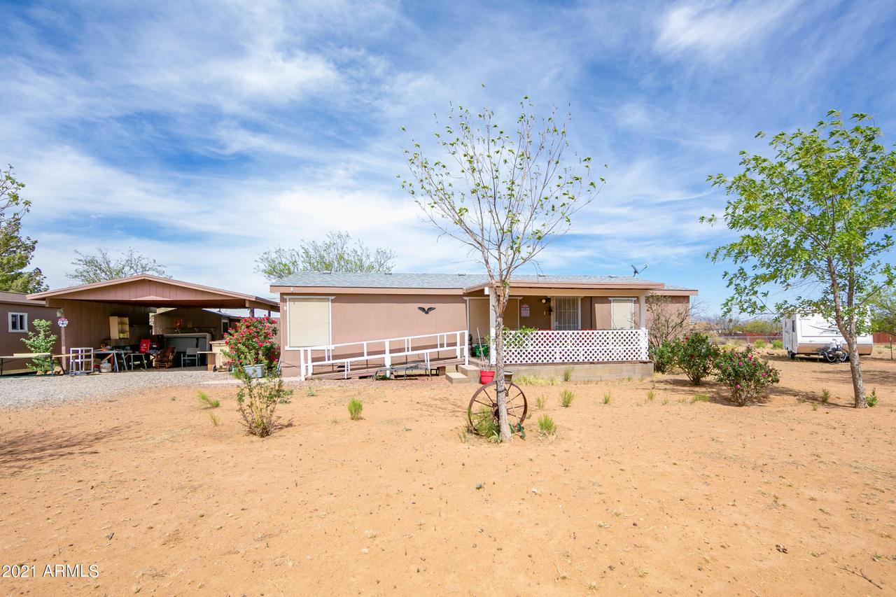 5861 S Mesquite Tree Ln., Hereford, AZ 85615