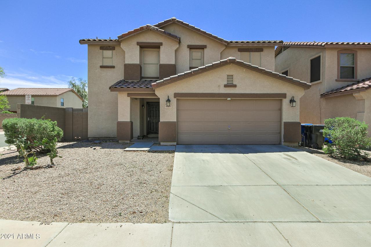 8901 E Oro Ave., Mesa, AZ 85212