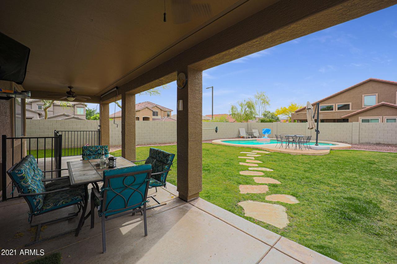 33424 N 24th Dr., Phoenix, AZ 85085