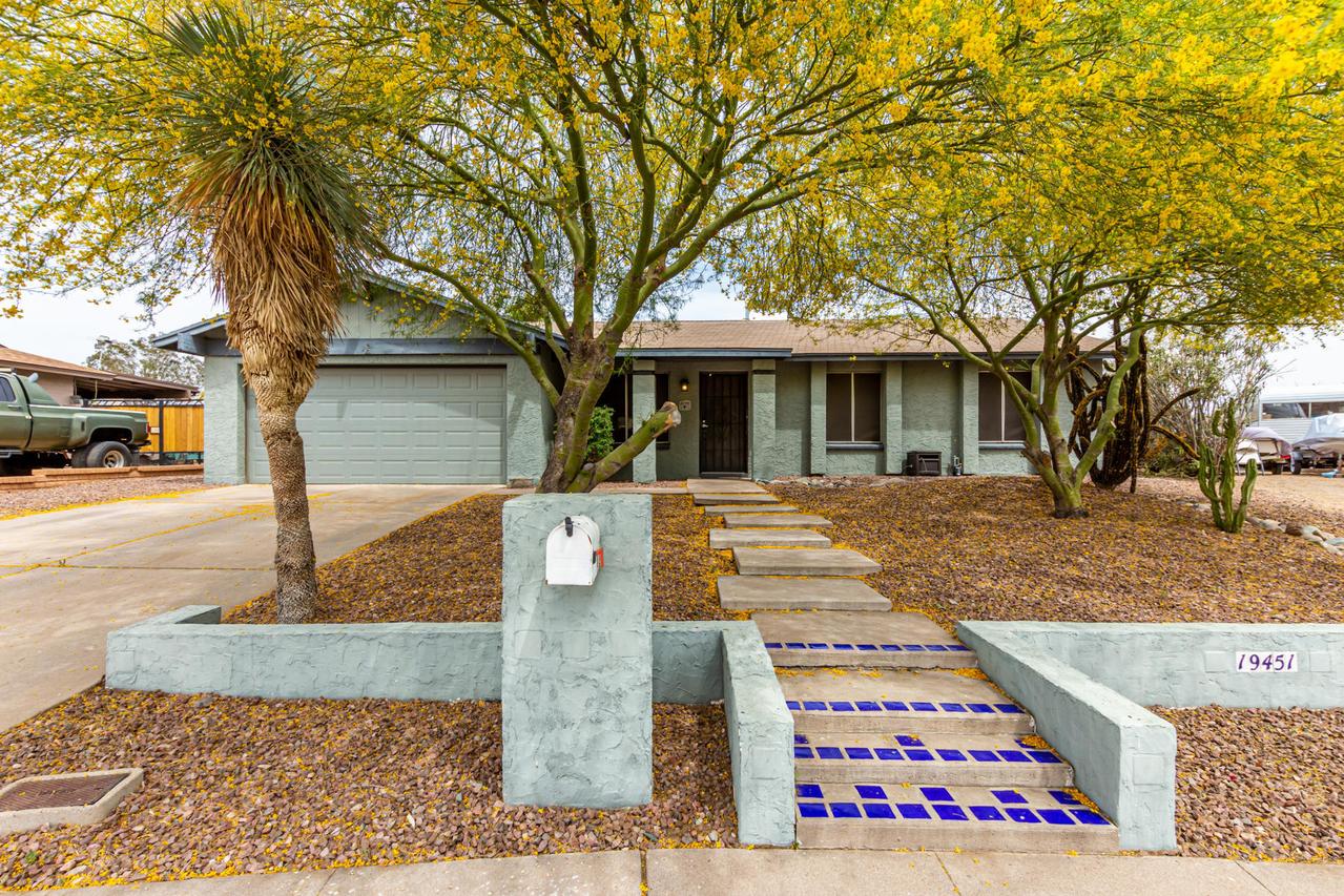 19451 N 21st Dr., Phoenix, AZ 85027