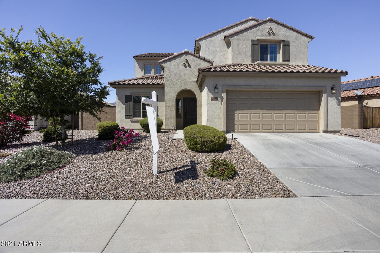 5572 W Admiral Way, Florence, AZ 85132