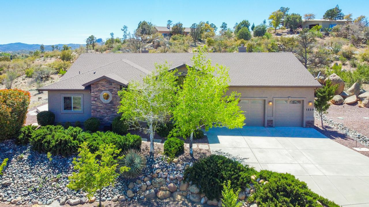 1220 Highlander Pl., Prescott, AZ 86305