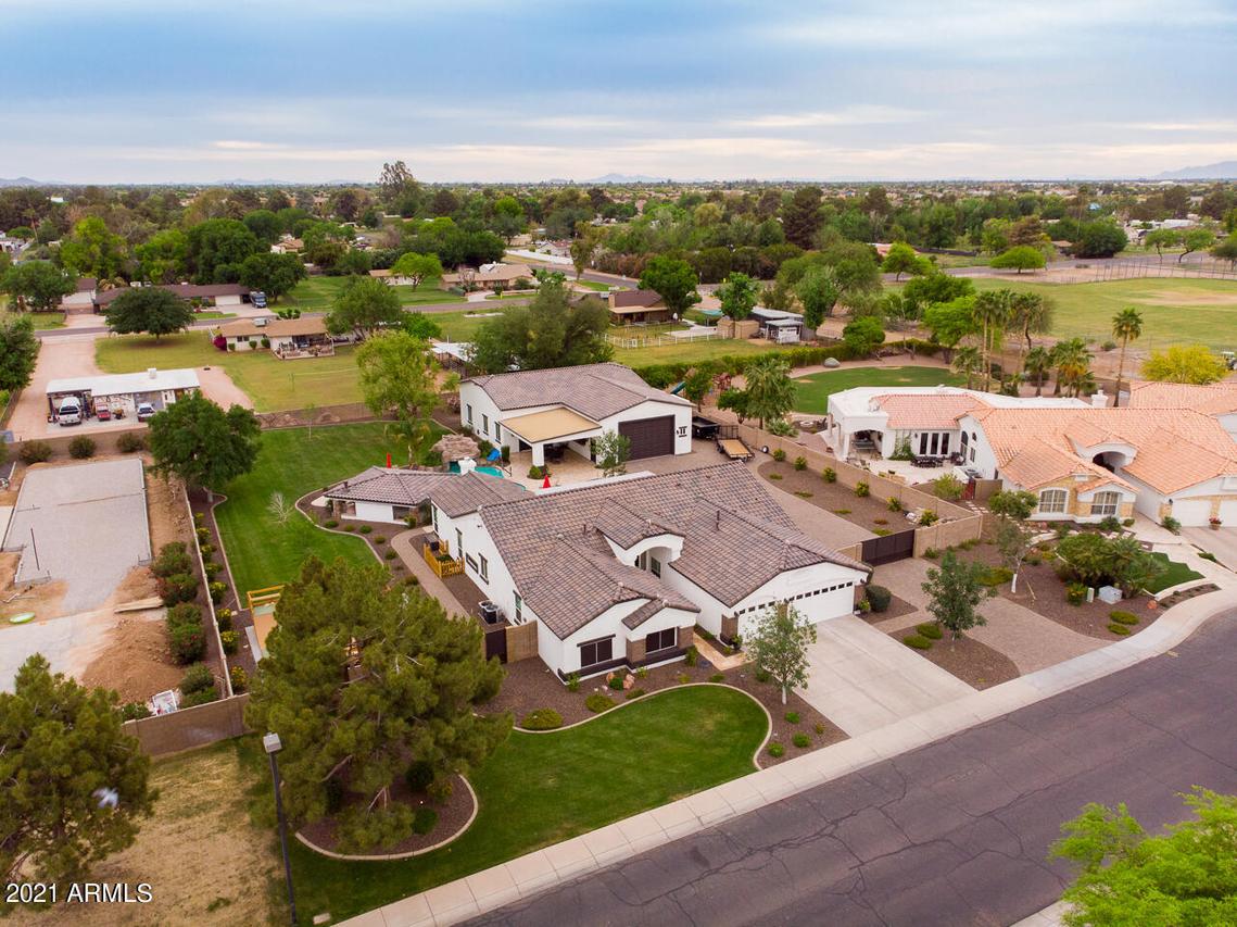 1241 E Palo Blanco Way, Gilbert, AZ 85296