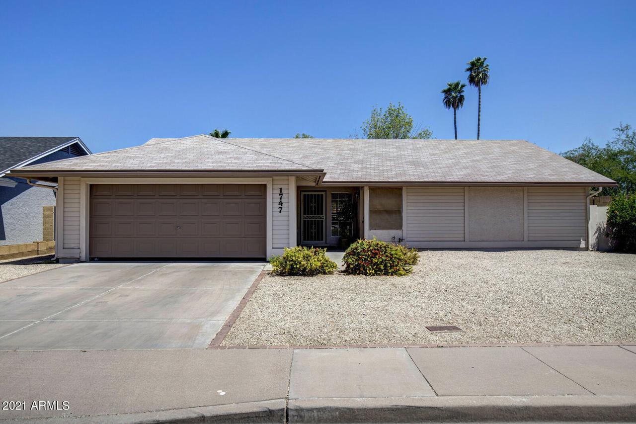 1747 N Spencer, Mesa, AZ 85203
