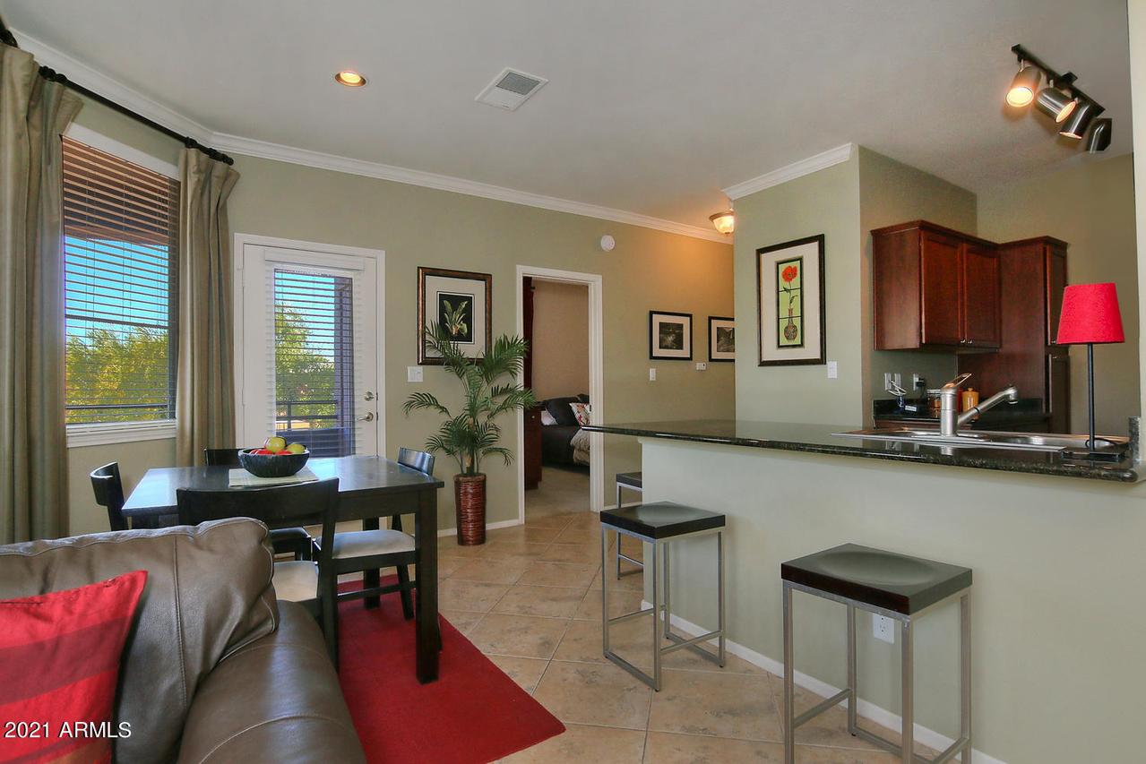 7009 E Acoma Dr. #2077, Scottsdale, AZ 85254